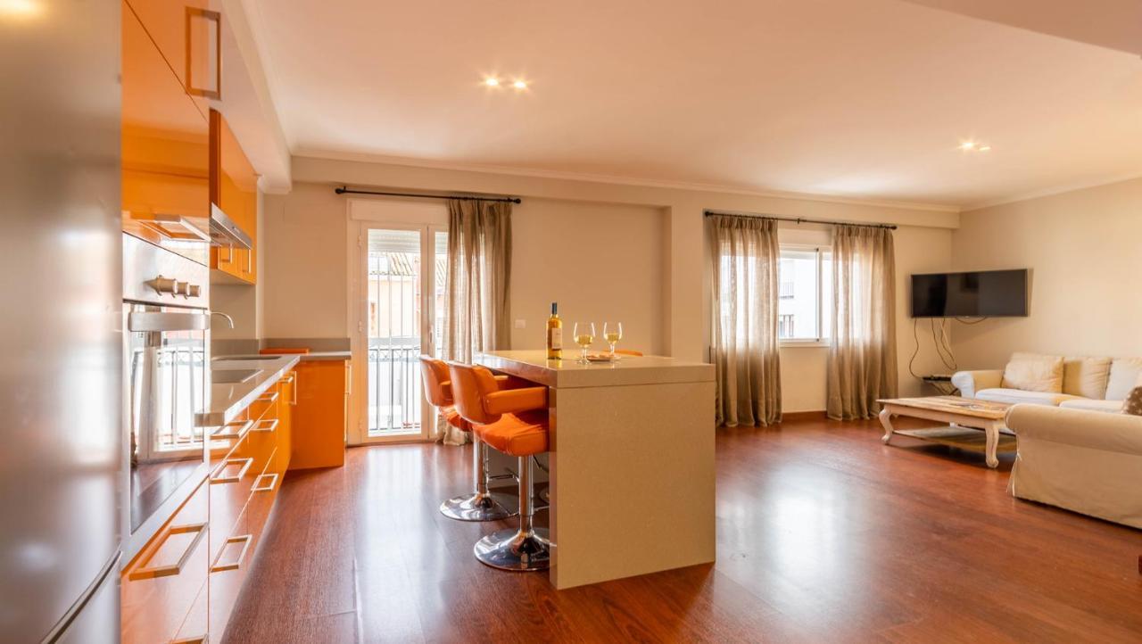 סביליה Apartamento Arenal - 3 Habitaciones מראה חיצוני תמונה