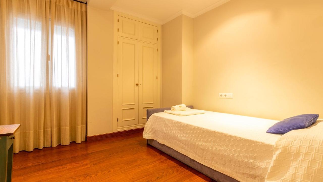 סביליה Apartamento Arenal - 3 Habitaciones מראה חיצוני תמונה